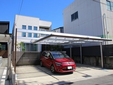 春日井市 カーポート 三協Uスタイル 吊り下げ木調